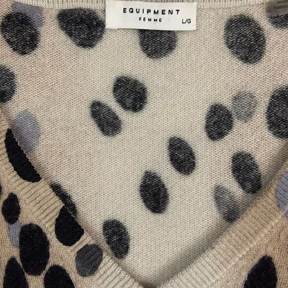 EQUIPMENT Cashmere Dalmatian Dot Cecile Sweater - Picture 7 of 11